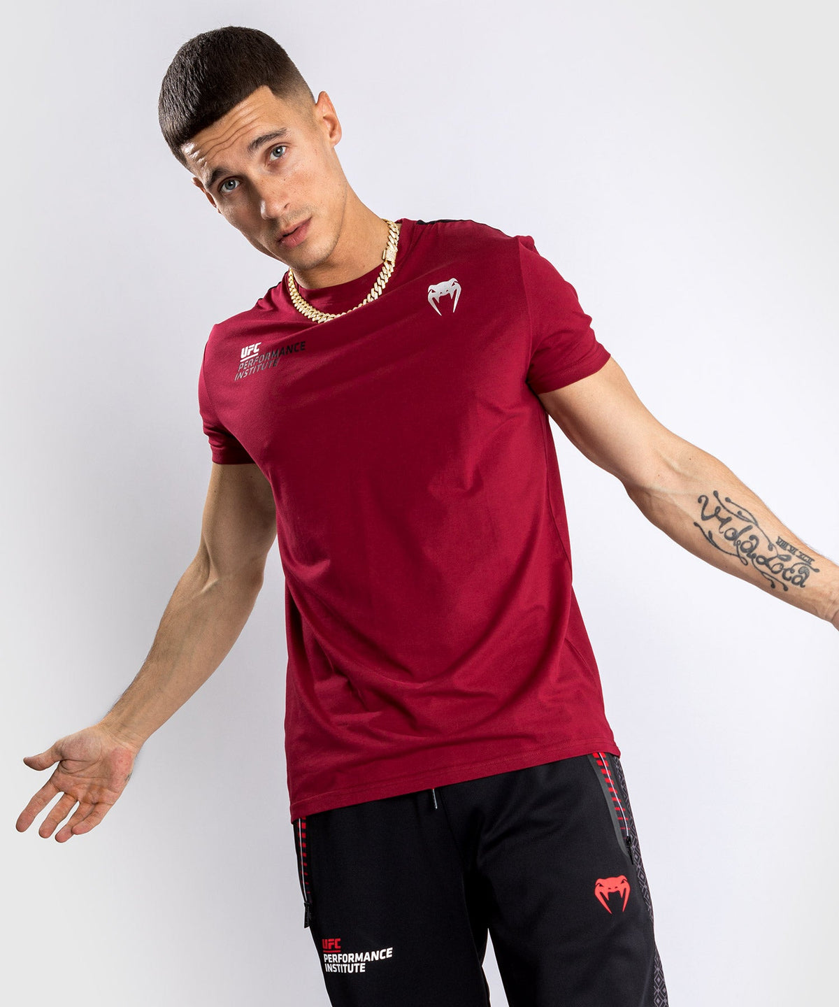 T-Shirt UFC Venum Performance Institute - Rouge
