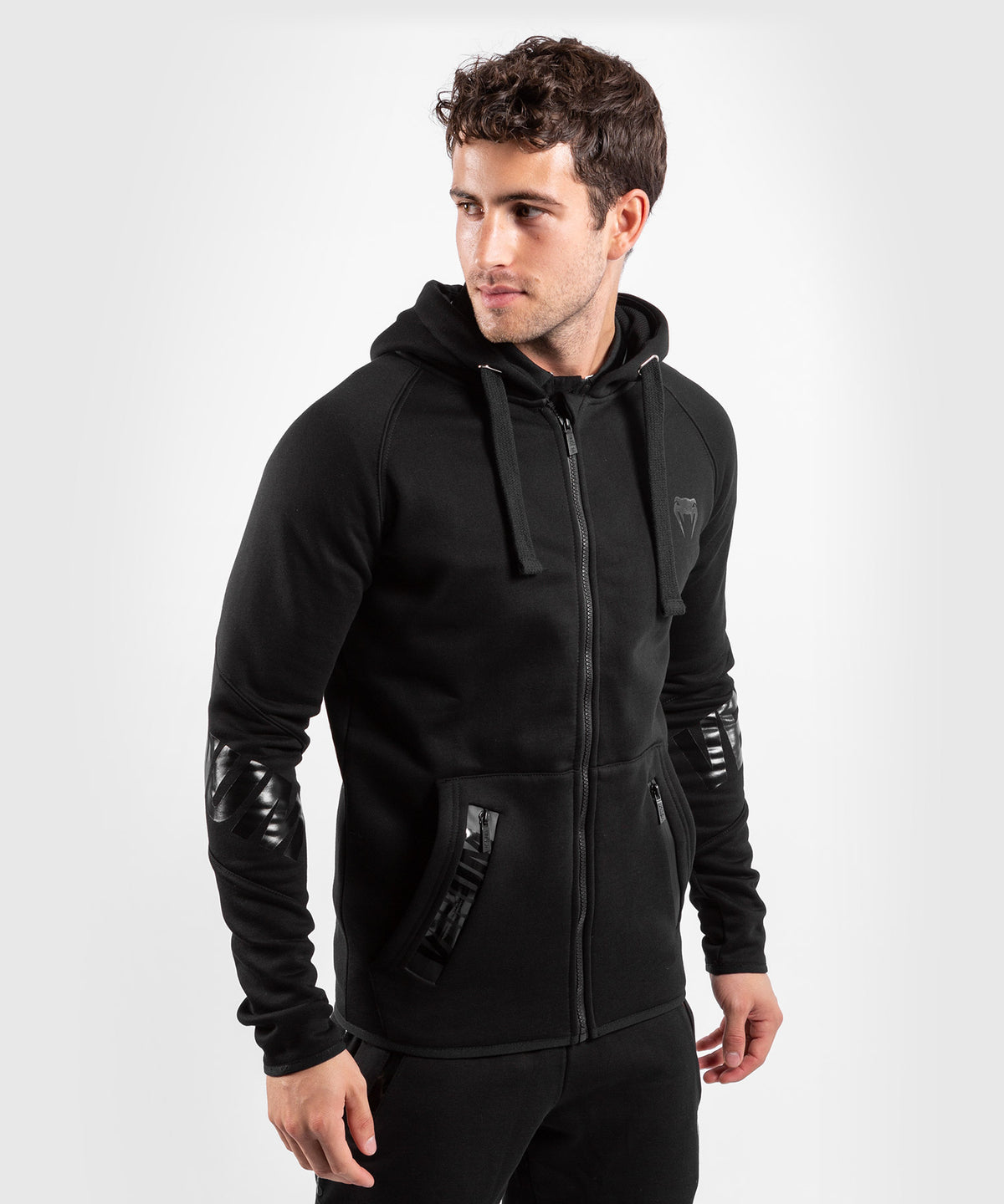 Felpa con cappuccio Venum Contender 3.0 - Nera/Nera