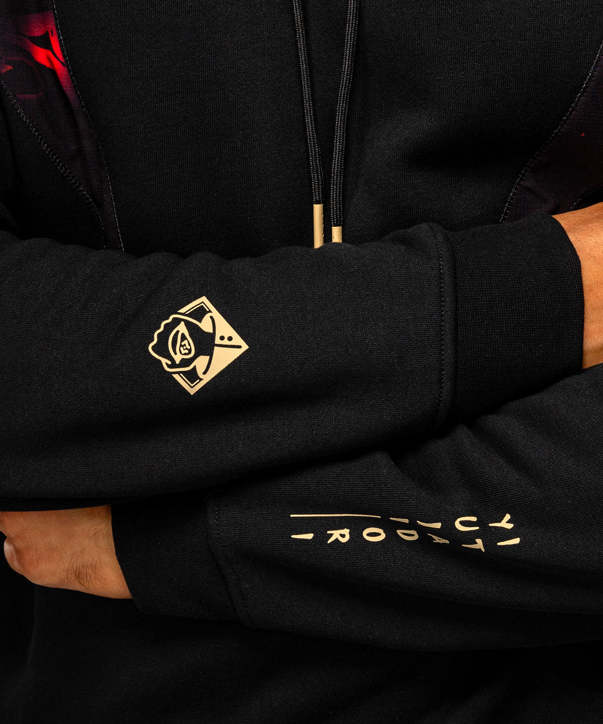 Jujutsu Kaisen x Venum Itadori Kapuzenpullover – Schwarz/Rot