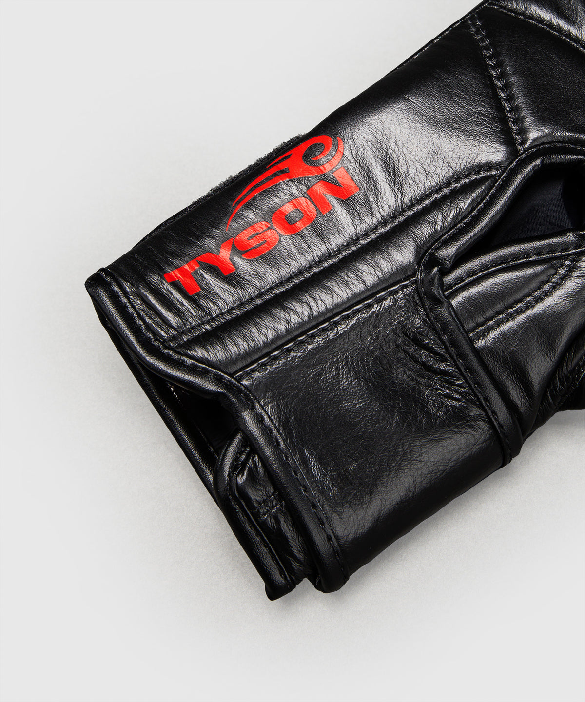 Gants de boxe Venum Giant 2.0 Mike Tyson Pro – Noir/Rouge + Sac inclus