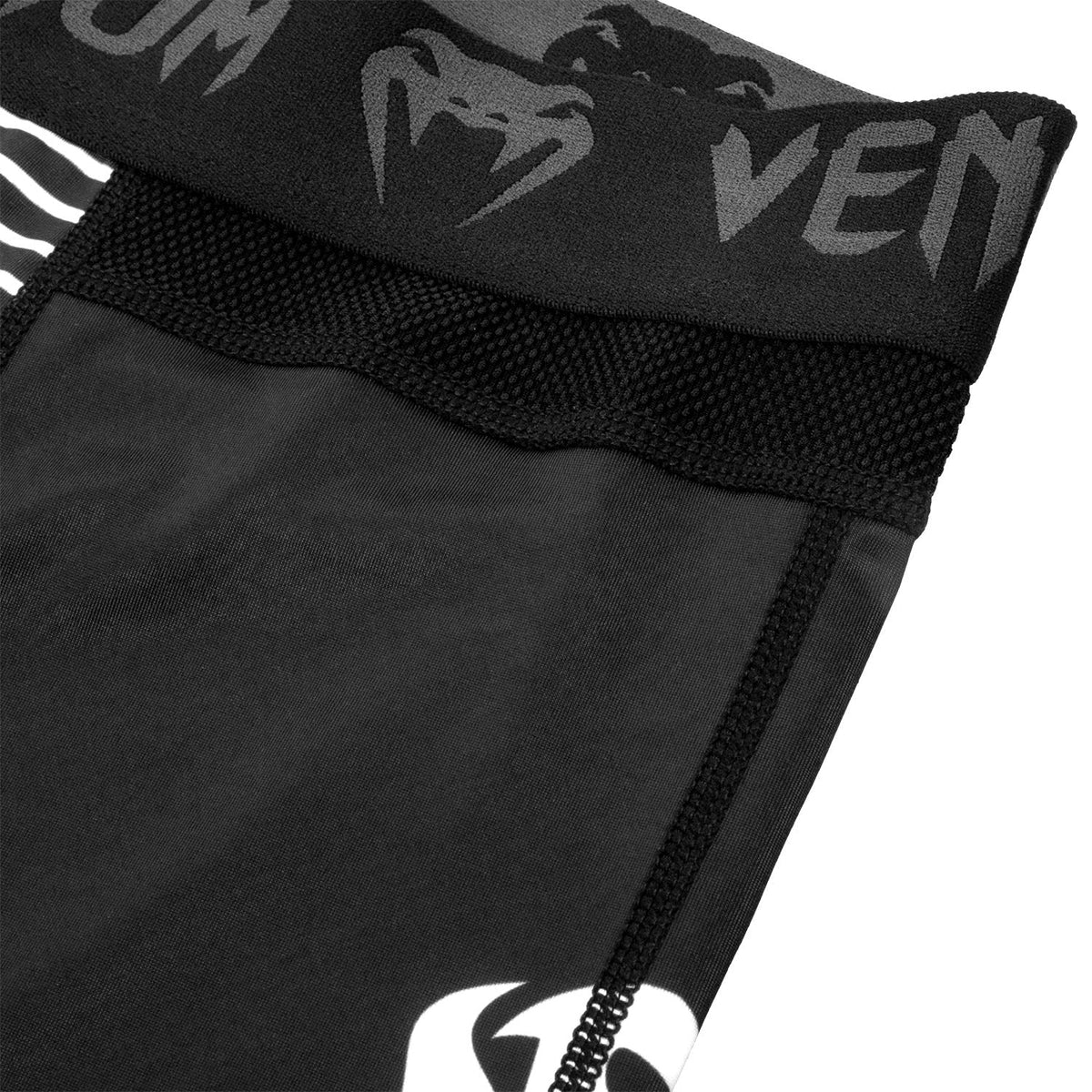 Venum Okinawa 2.0 Kompressionshose - Schwarz/Weiß