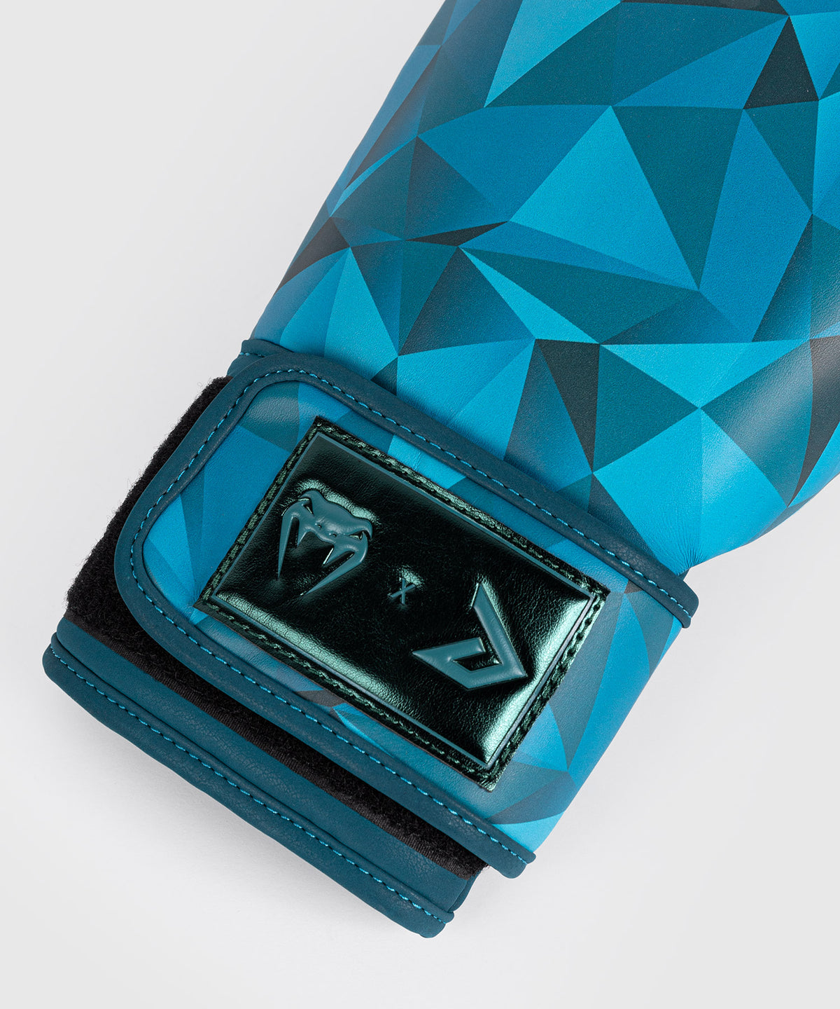 Venum Impact x Demi Boxhandschuhe - Azurblau
