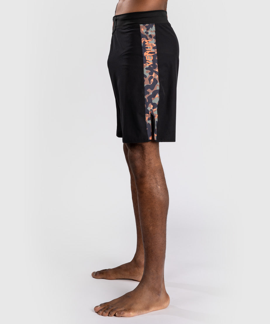 Venum Jungle Ops FightShorts - Black/Khaki Camo