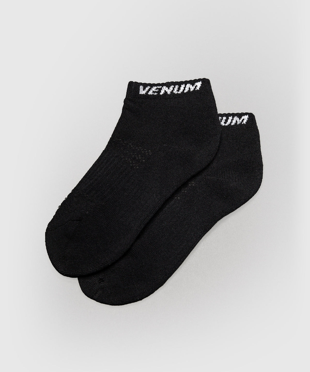 Chaussettes courtes Venum Essential (Lot de 3 paires) – Noir/Blanc