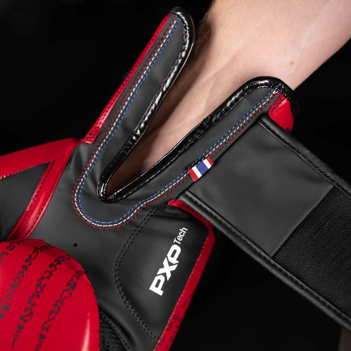 Phantom Athletics Muay Thai Boxhandschuhe - Rot