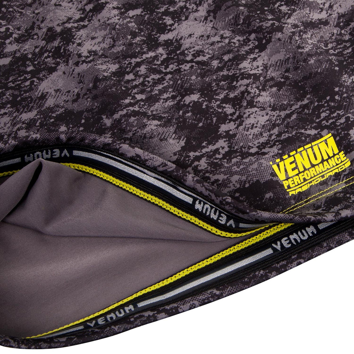 Venum Tramo Rashguard - Kurzarm