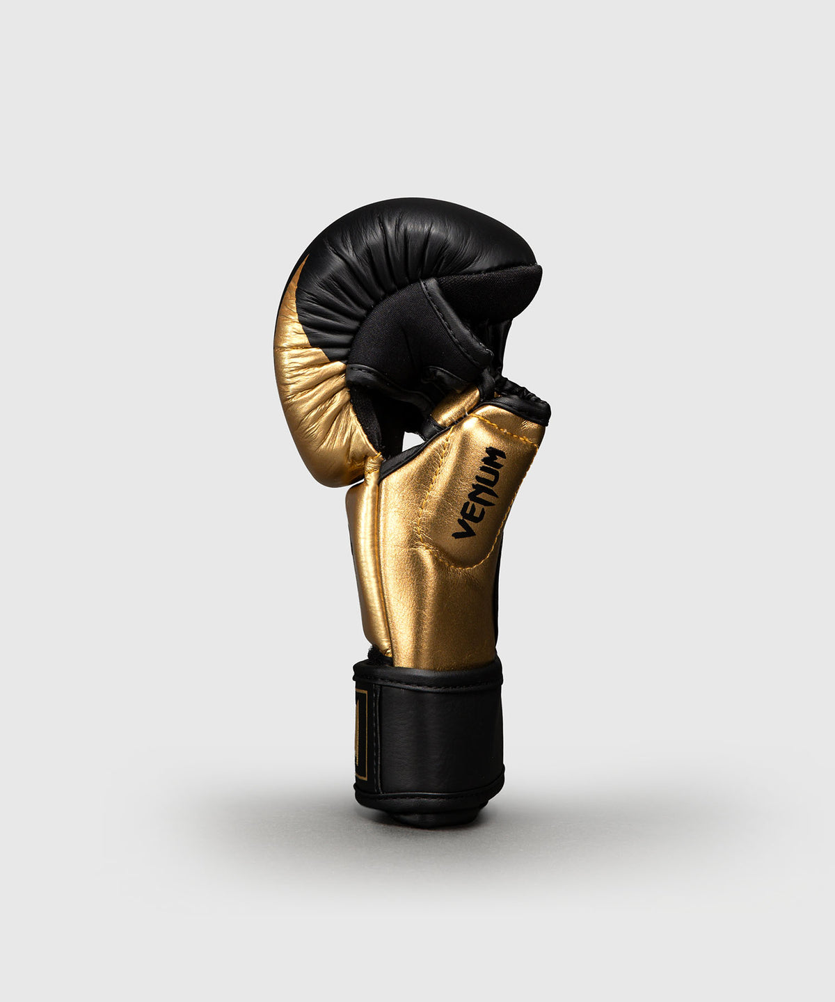 Venum Attack 2.0 Guanti da Sparring in Pelle – Oro/Nero