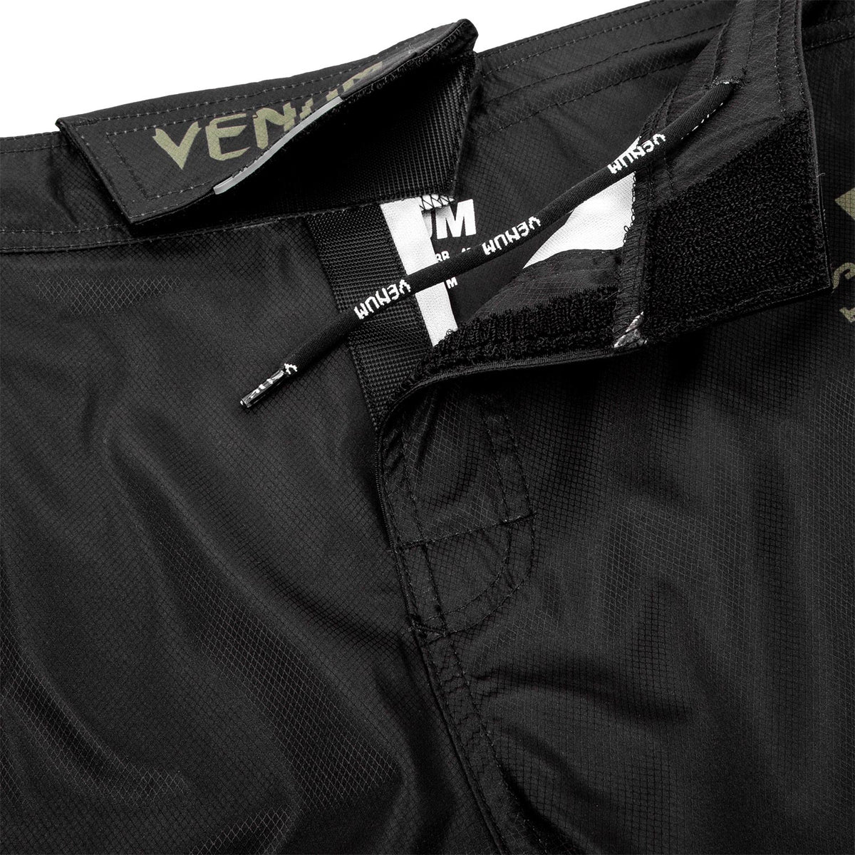 Venum Signature Kampfshort - Schwarz/Khaki