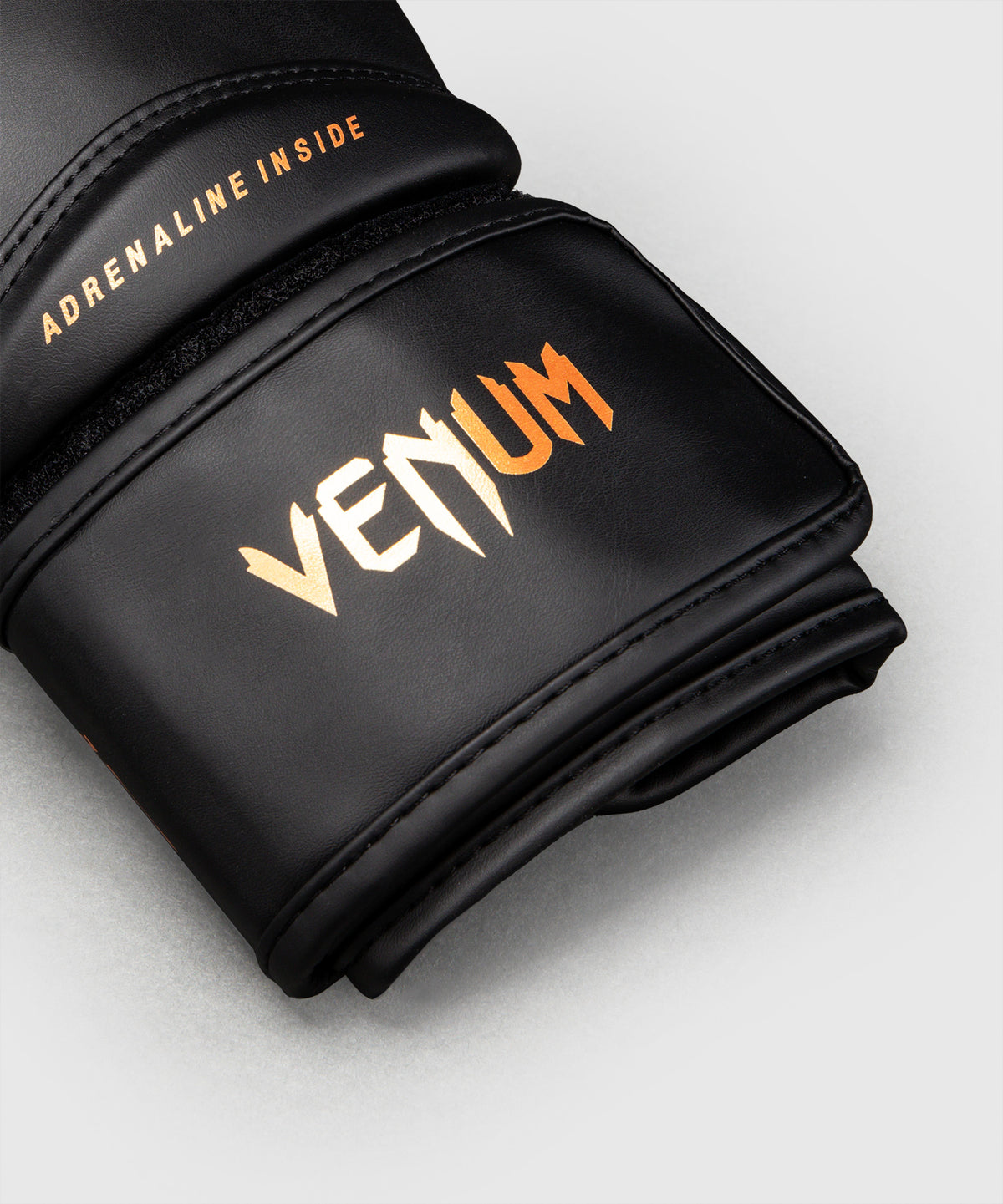 Venum Contender 1.5 Boxing Gloves - Black/Gold