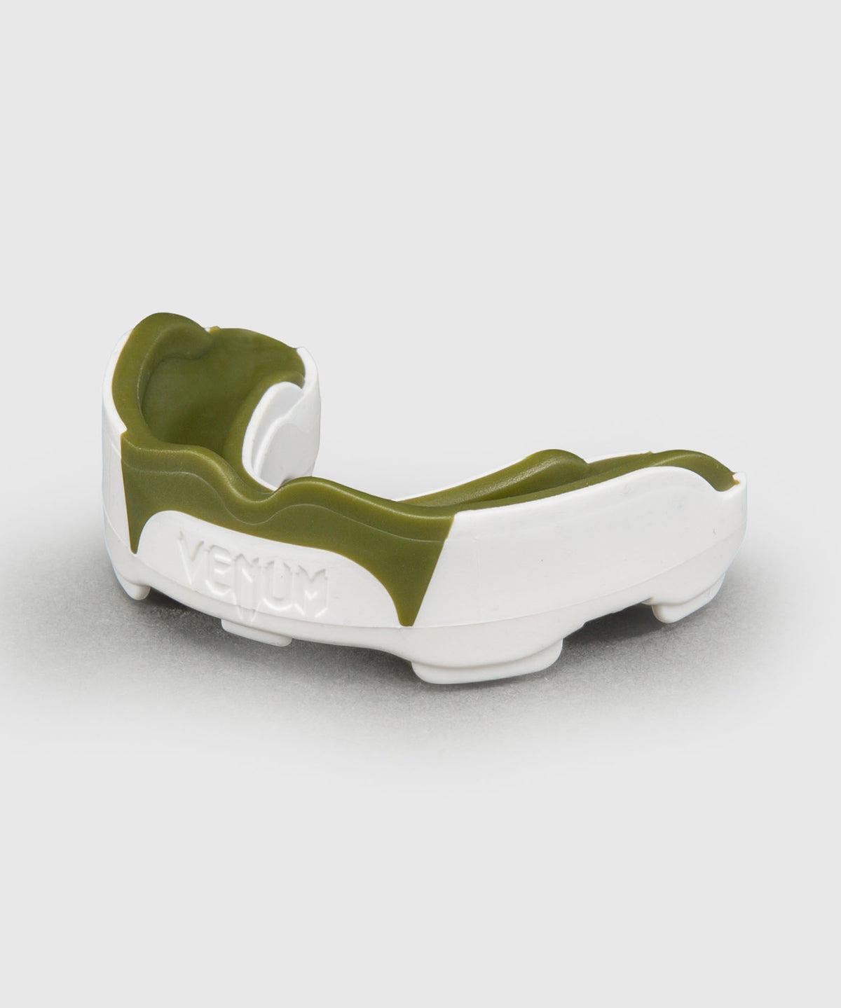 Venum Predator Mouthguard – White/Kaki
