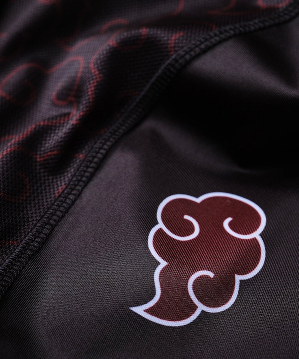 Elion X Naruto Akatsuki Rashguard de Manga Corta - Negro/Rojo