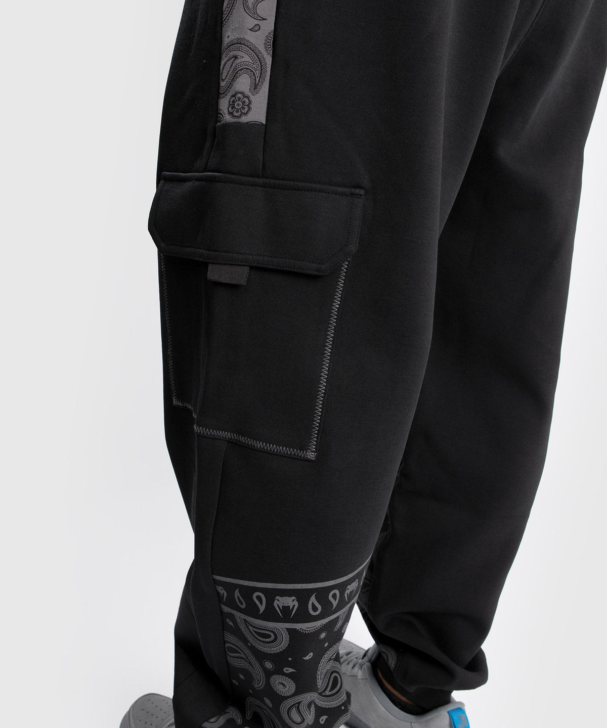 Venum Cali 34 Jogging Pants - Oversize - Black