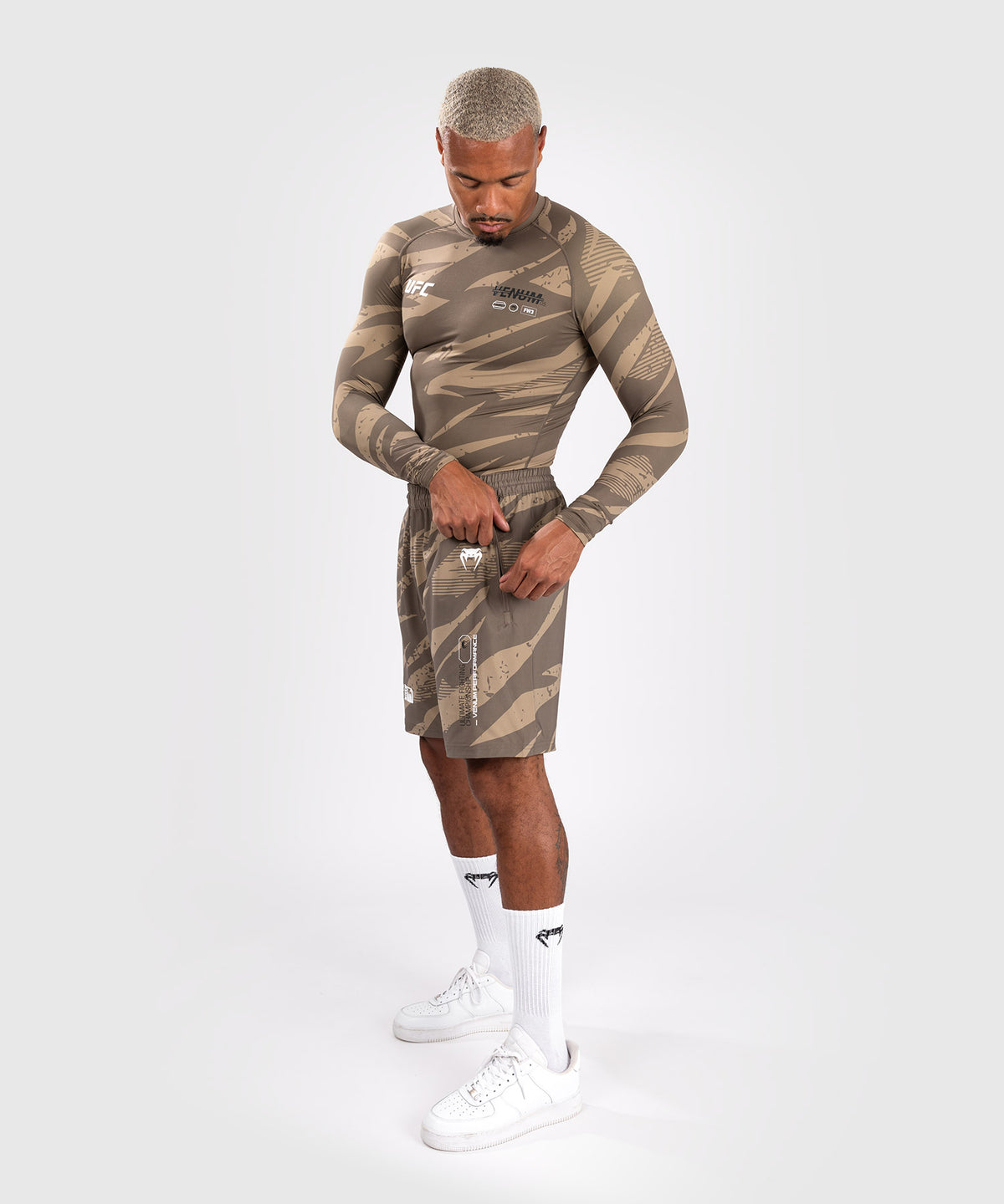 UFC Adrenaline by Venum Fight Week Performance Shorts Für Männer - Desert Camo