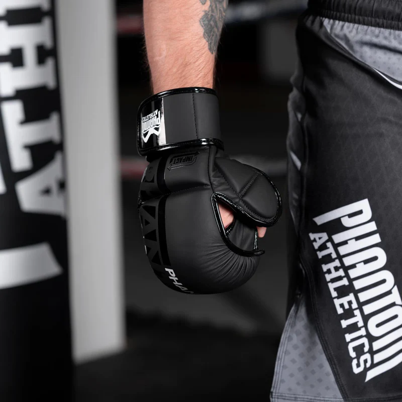 Phantom Athletics Apex MMA-Sparring-Handschuhe - Schwarz