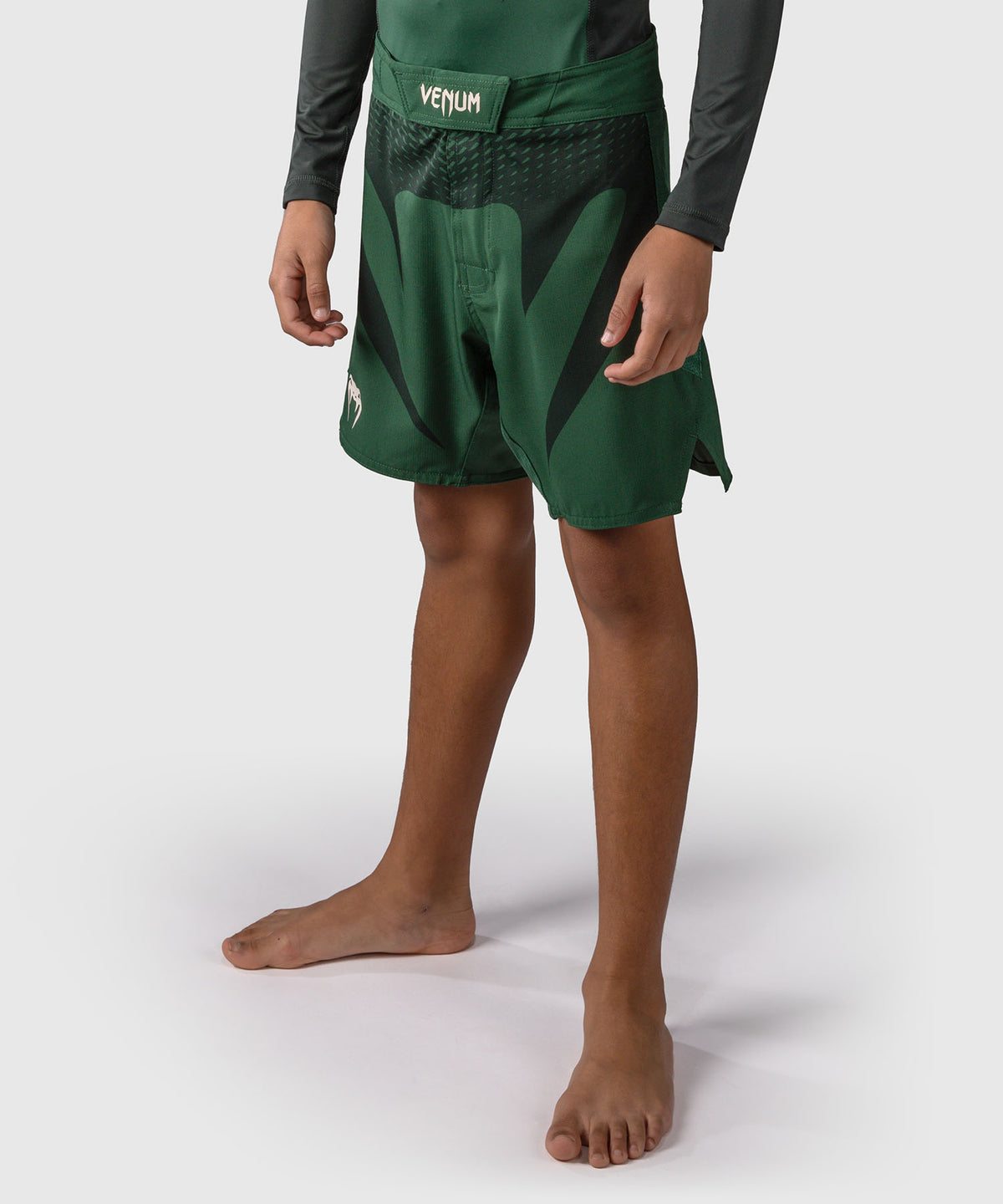 Venum Attack Fightshorts Niños - Verde Bosque/ Blanco Roto