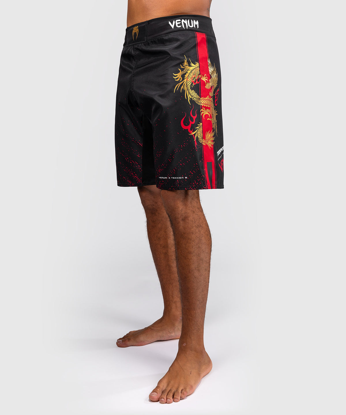 Venum x TEKKEN 8 - Marshall Law Fight Shorts - Schwarz/Rot/Gold