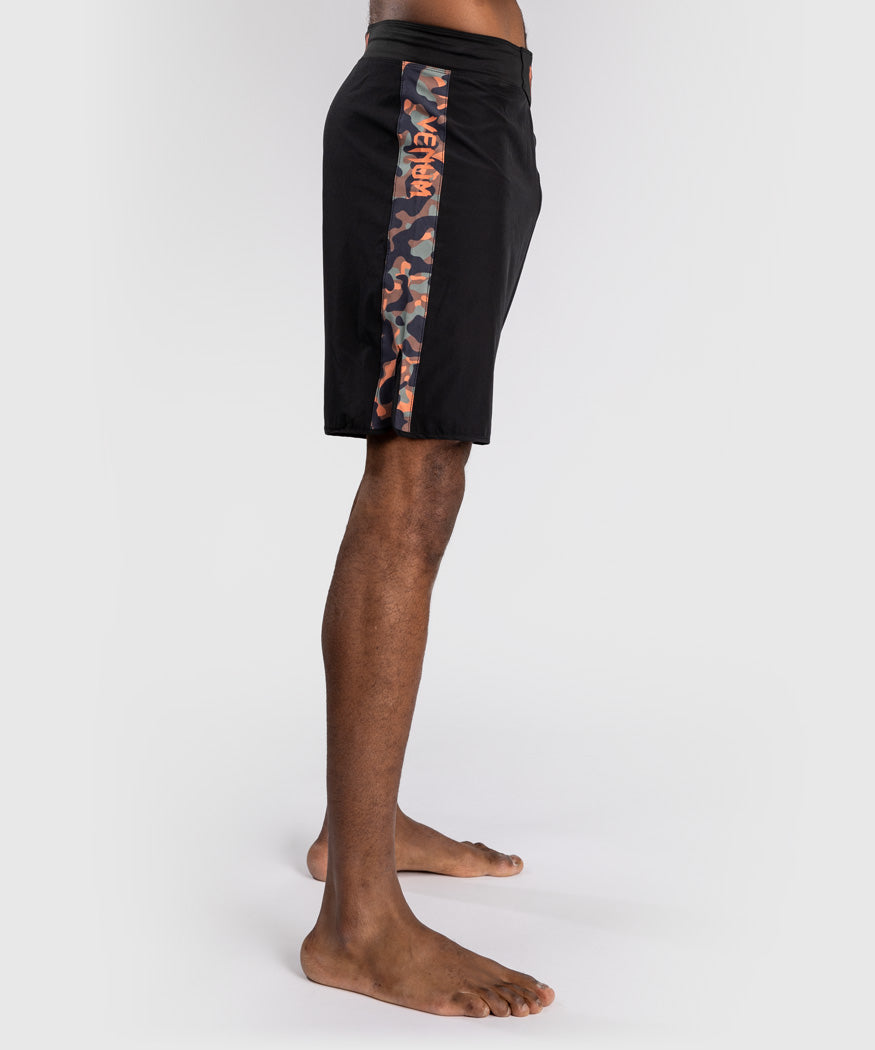 Venum Jungle Ops FightShorts - Black/Khaki Camo