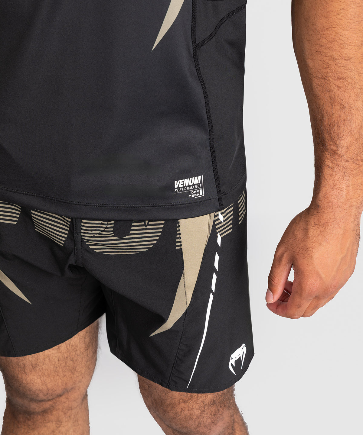 T-shirt Technique Venum Adrenaline Dry Tech – Noir/Sable