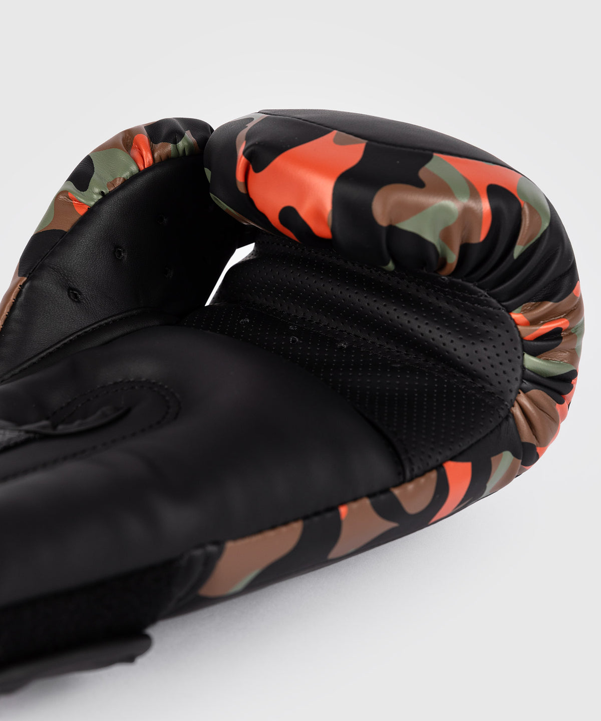 Venum Impact Jungle Ops Boxhandschuhe - Canyon Tarnfarbe