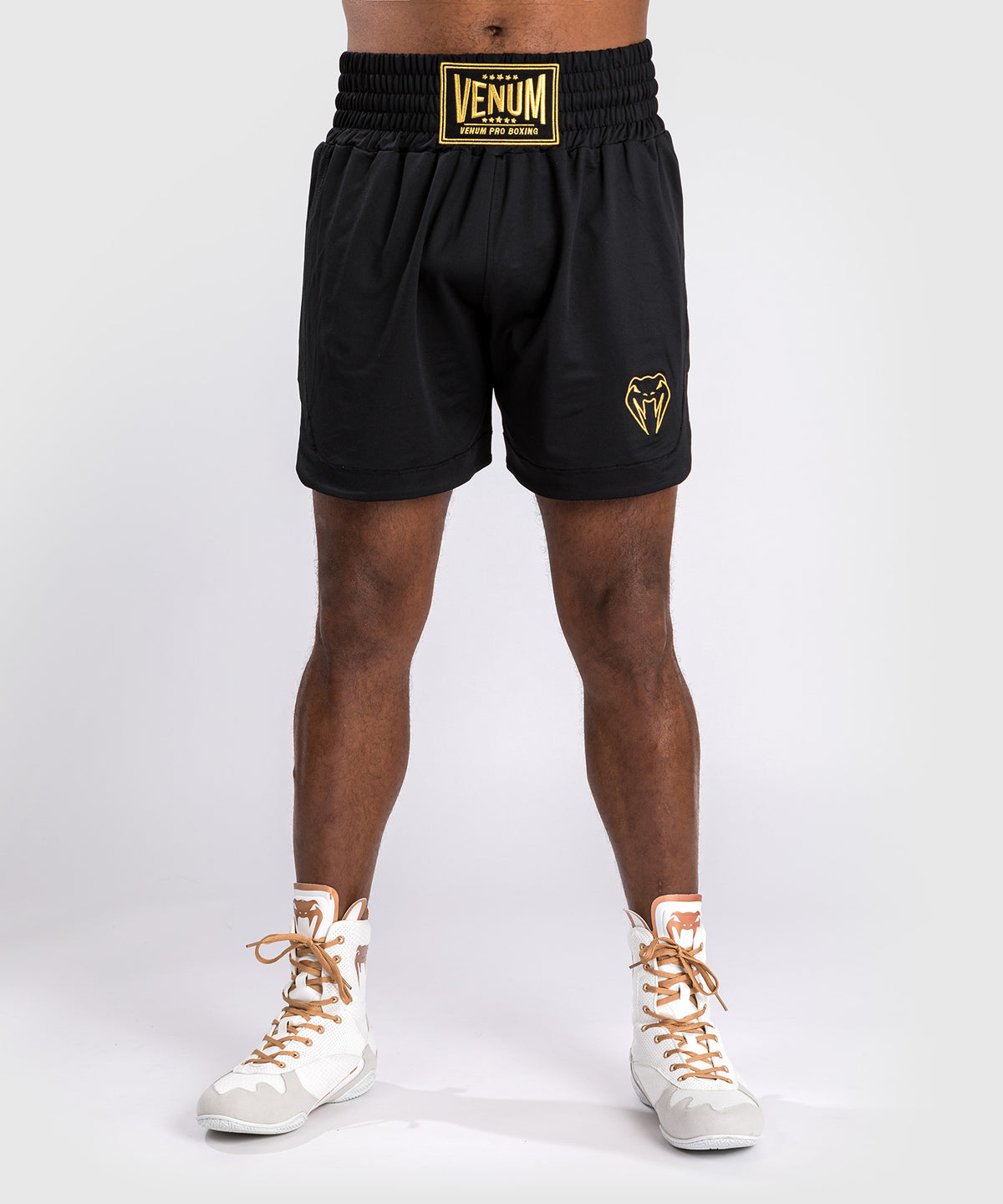 Venum Classic Short de Boxeo - Negro/Dorado