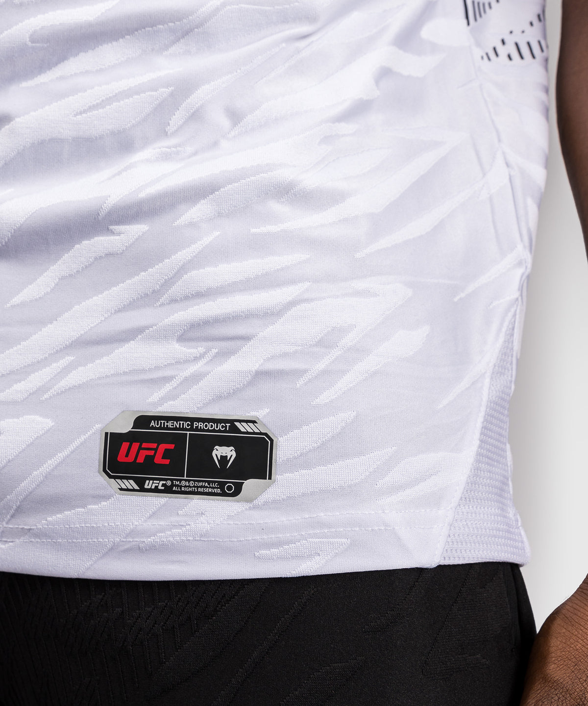 T-shirt Dry-Tech pour Hommes UFC Fusion by Venum Authentic Fight Night - Blanc