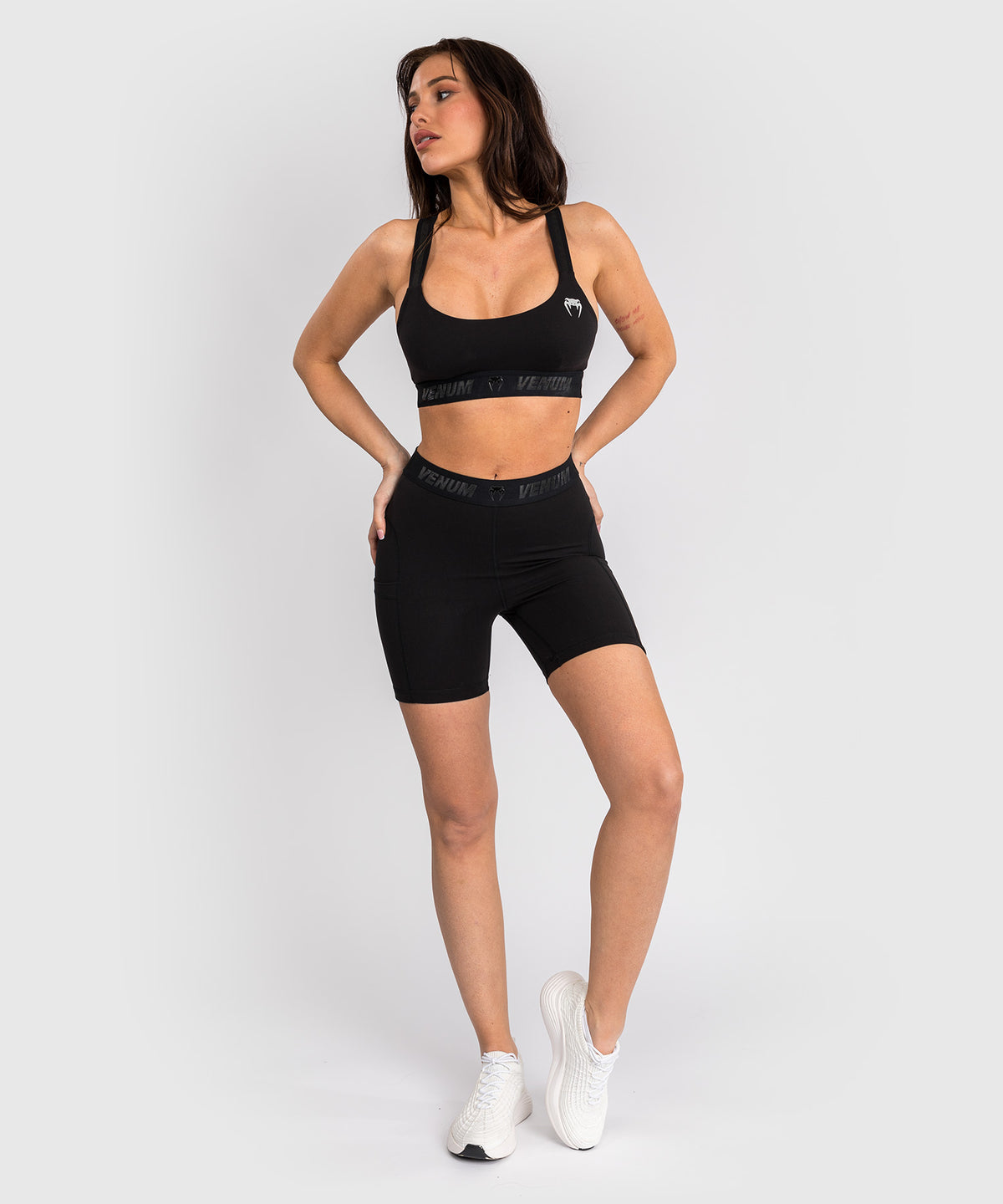Venum Elevate Sujetador deportivo para mujer - Negro