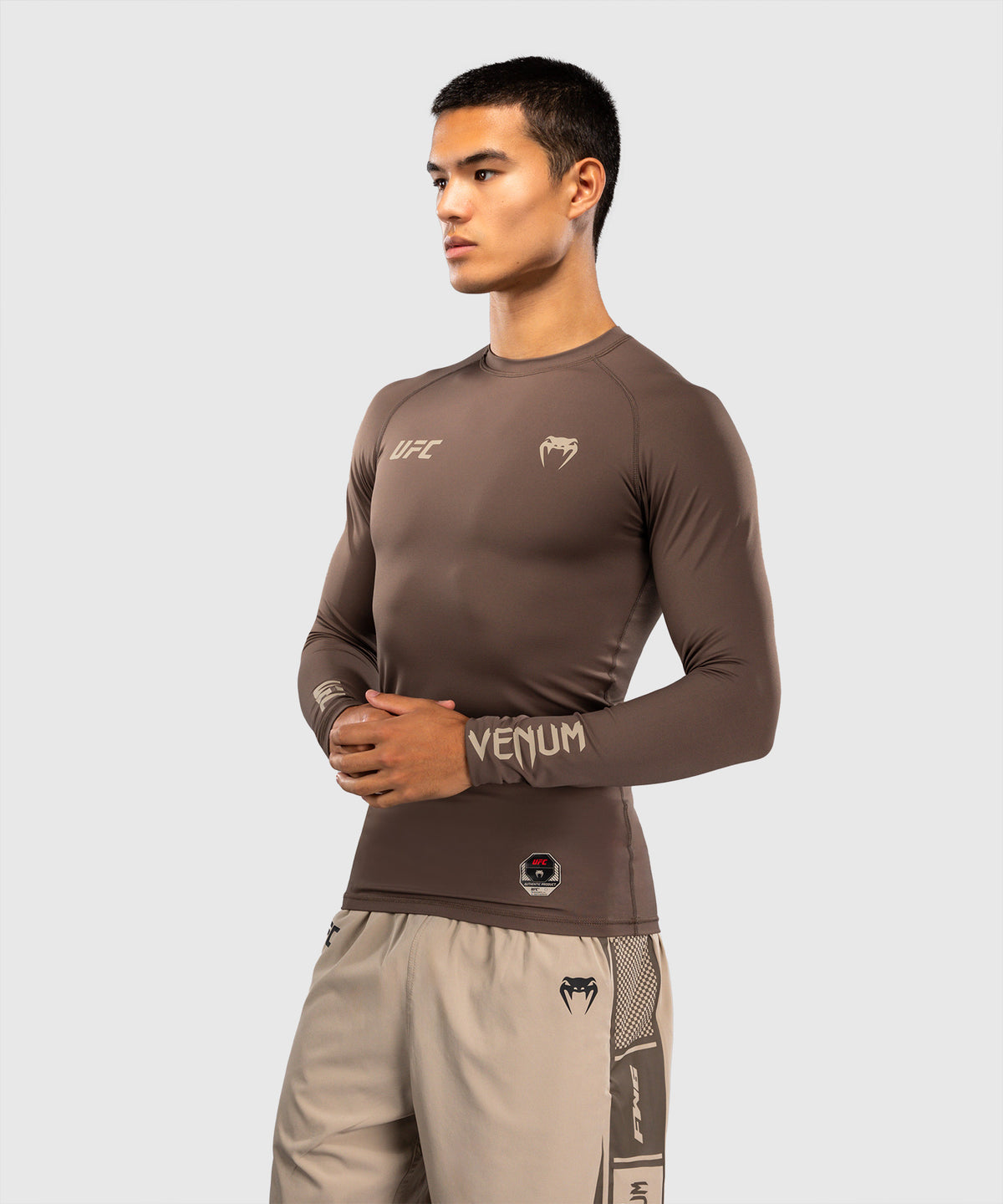Rashguard à Manches Longues Technique pour Homme Venum UFC Unity by Venum Authentic Fight Week - Marron