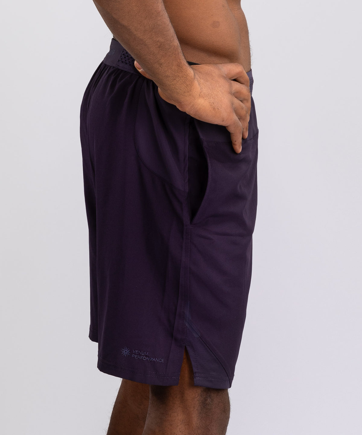 Short d'entraînement Venum G-Fit Air pour Hommes - Violet Intense