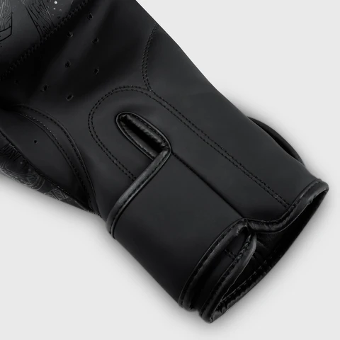 Fumetsu Berserker Boxing Gloves - Black/Red