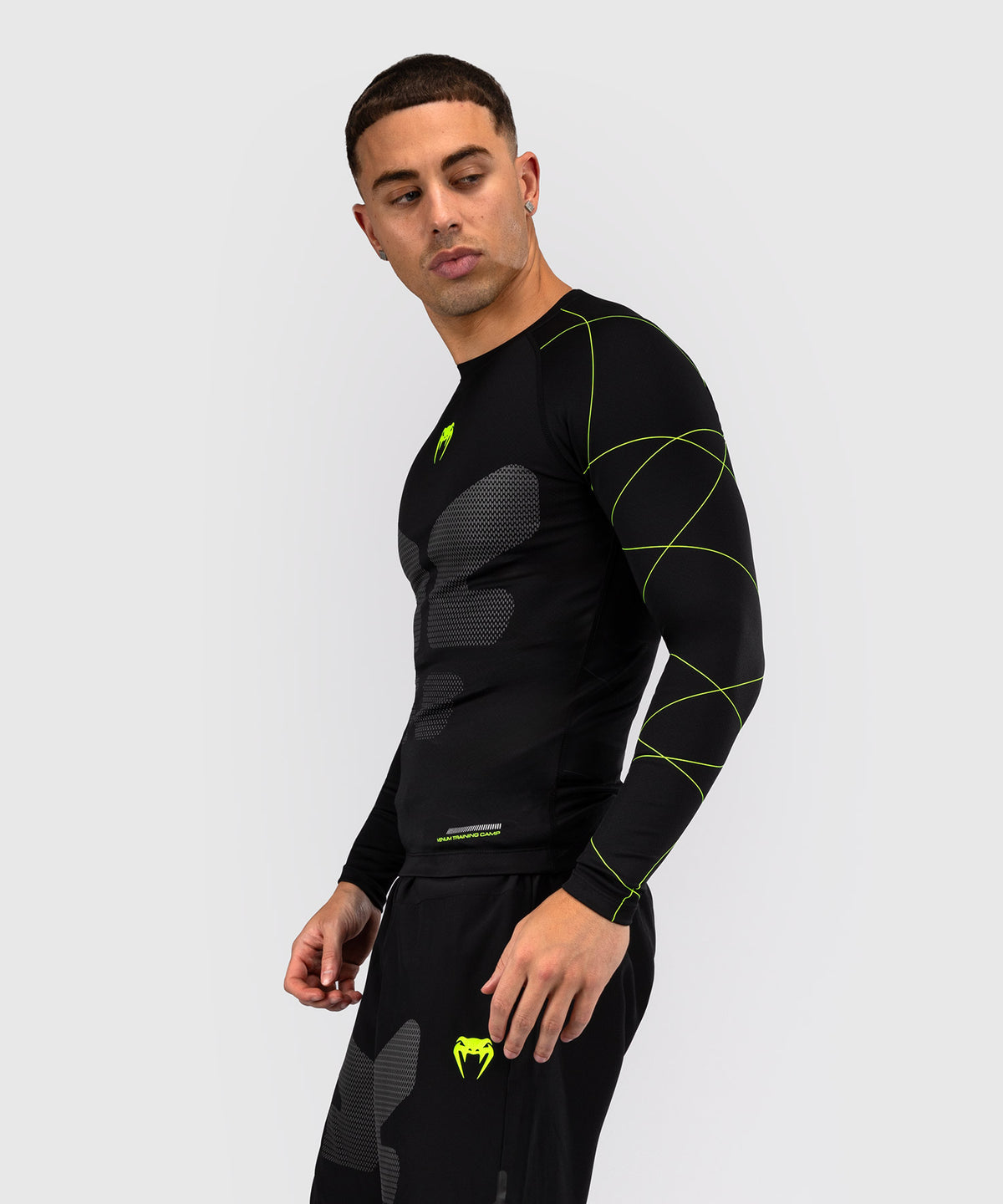 Venum Training Camp 4.0 Long Sleeve Rashguard - Black/Neon Green