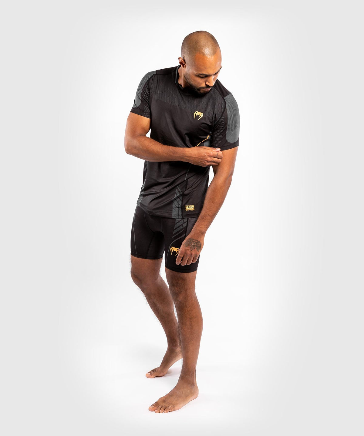 Venum Athletics Dry Tech T-Shirt - Schwarz/Gold