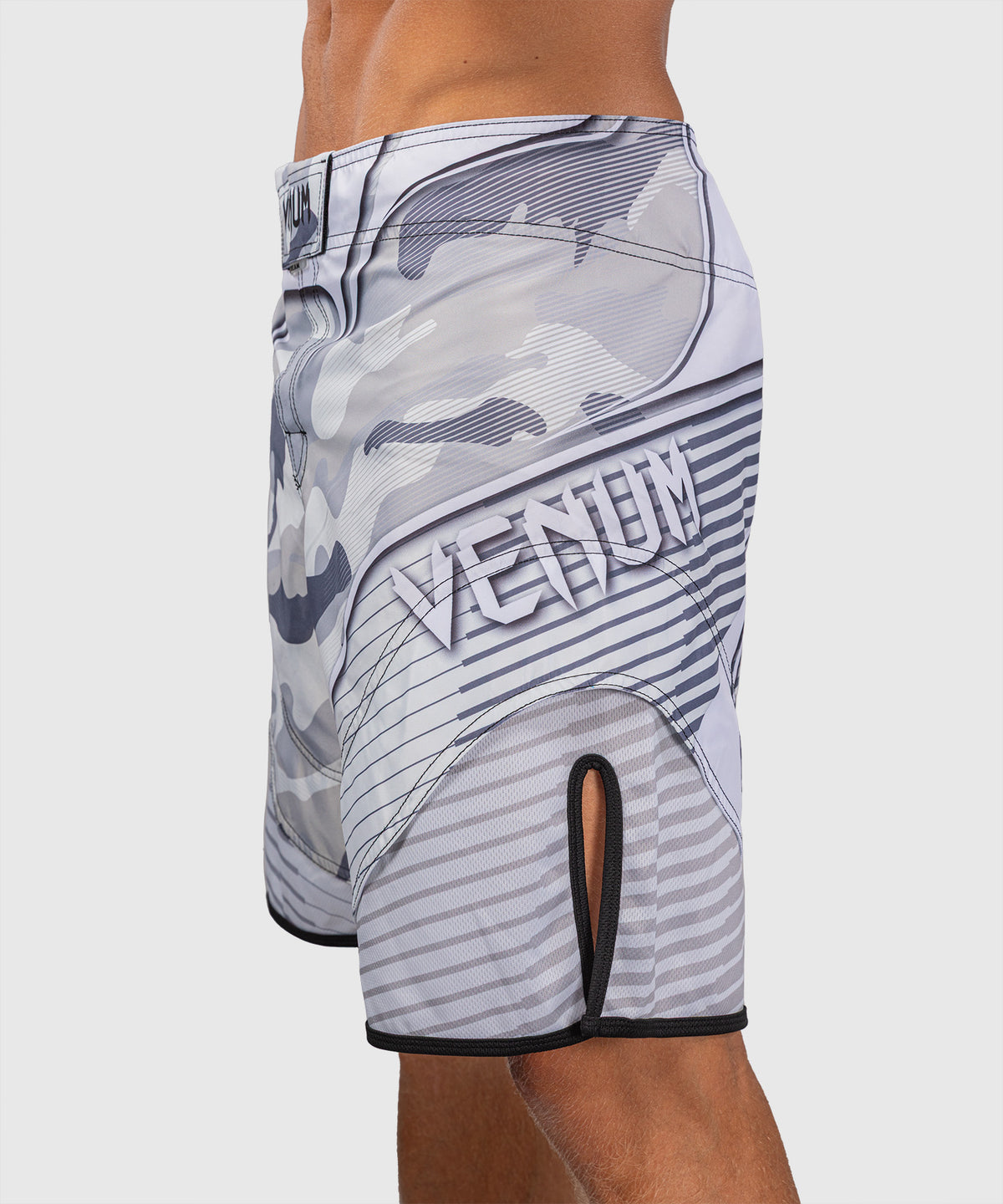 Venum Camo Hero Short de Combate - Blanco/Gris Claro