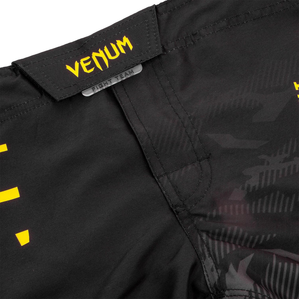 Pantaloncini da combattimento Venum Okinawa 2.0 Bambino - Neri/Gialli