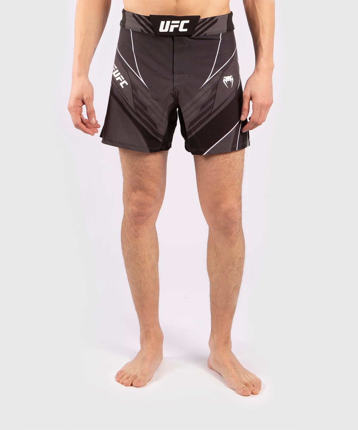 Venum Pro Line Herren UFC Fightshorts - Schwarz