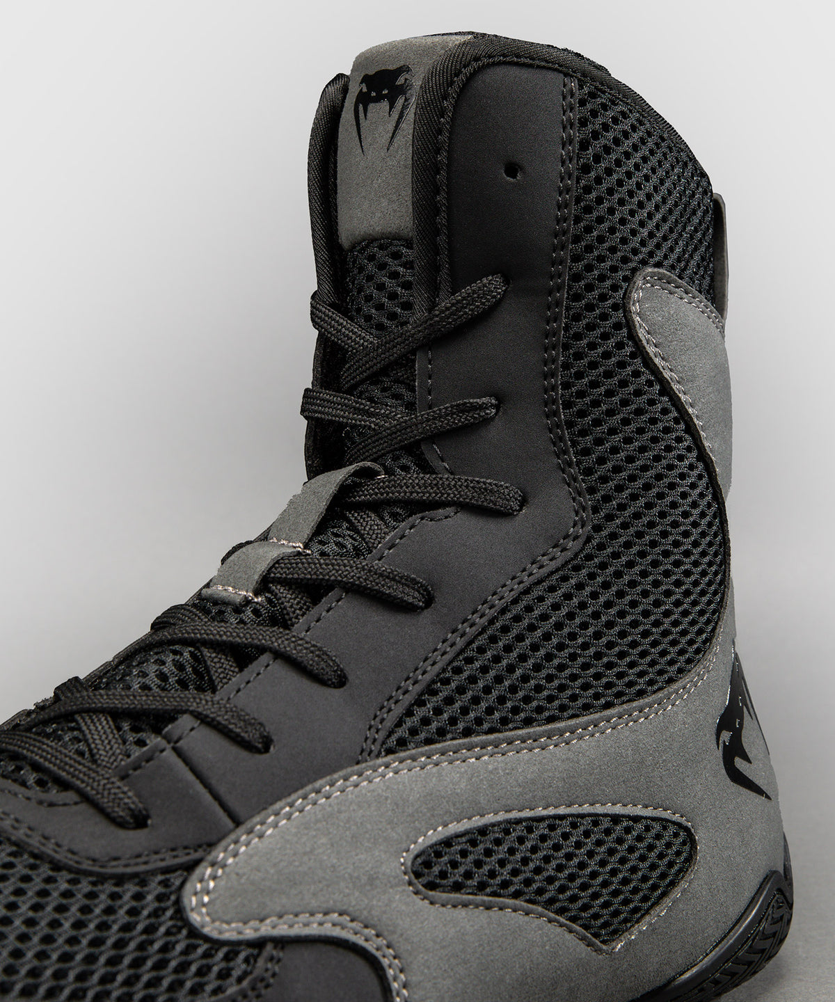 Chaussures de boxe Venum Contender - Noir/Gris