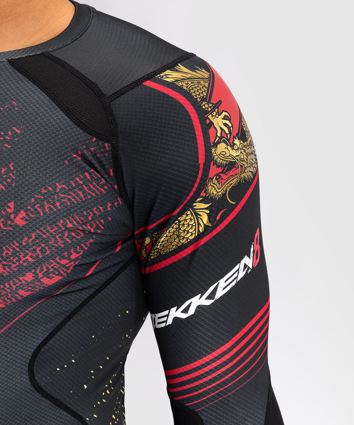 Venum x TEKKEN 8 - Marshall Law Rashguard - Schwarz/Rot/Gold