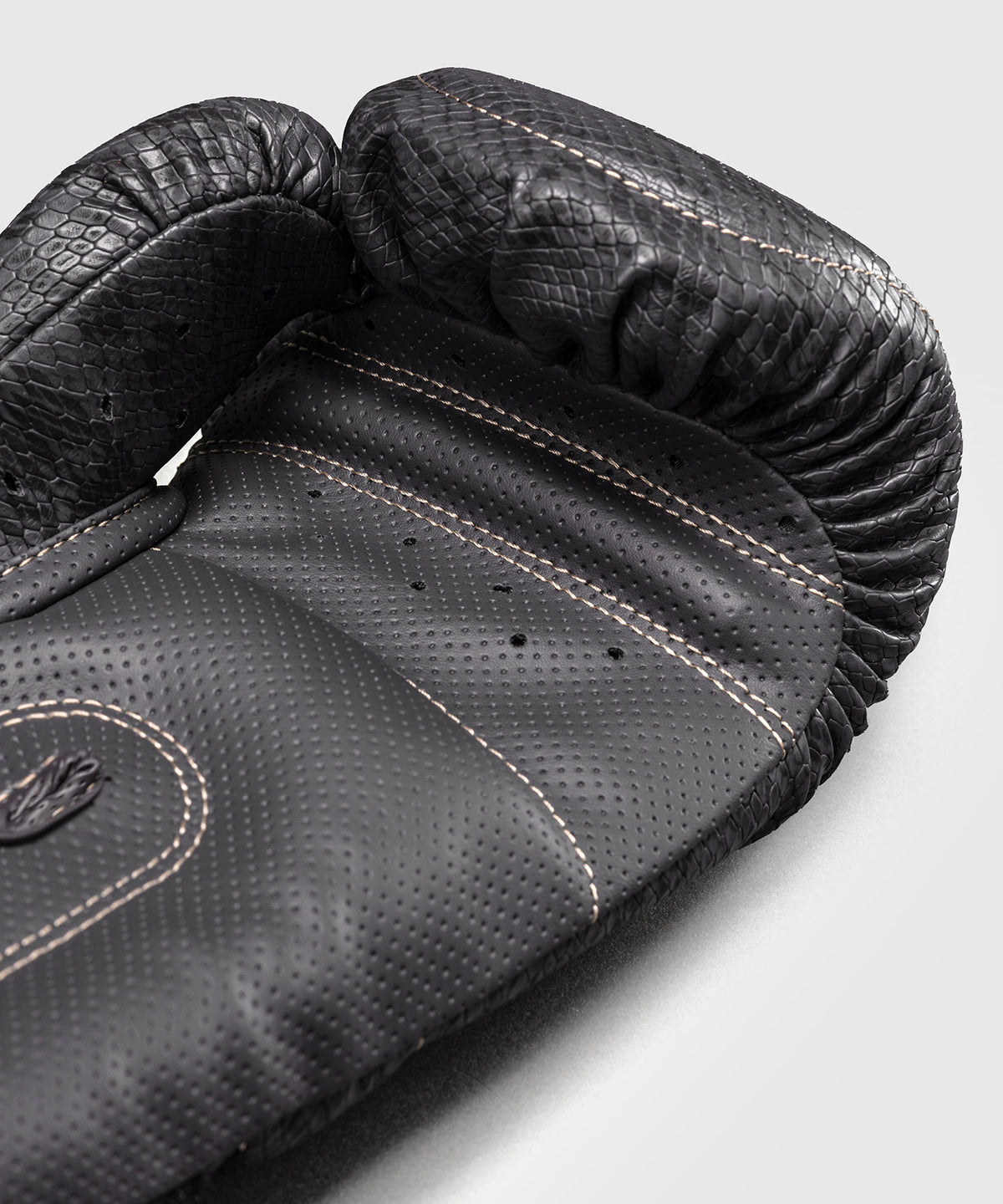 Venum Impact Evo Scales Guantes de Boxeo – Gris Oscuro