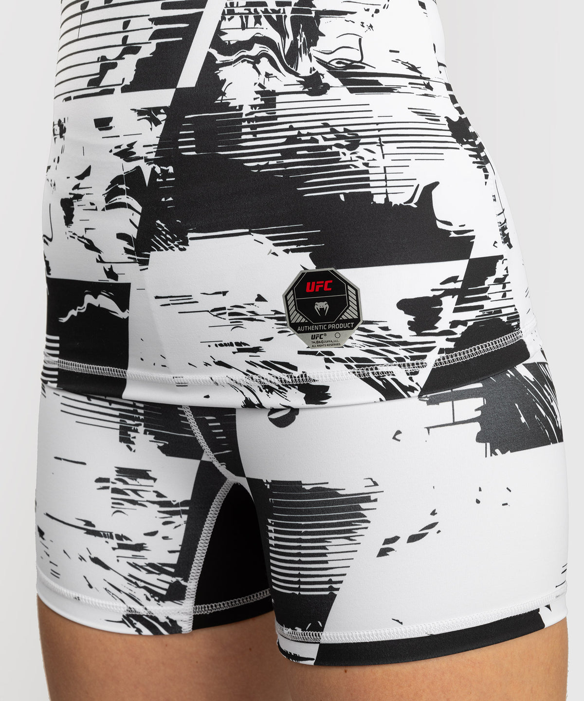 Women’s UFC Zenith by Venum White Authentic Fight Week Performance Short Sleeve Rashguard