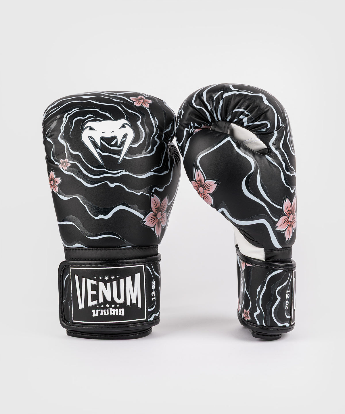 Venum Elite x Tawanchay Boxing gloves - Black/White