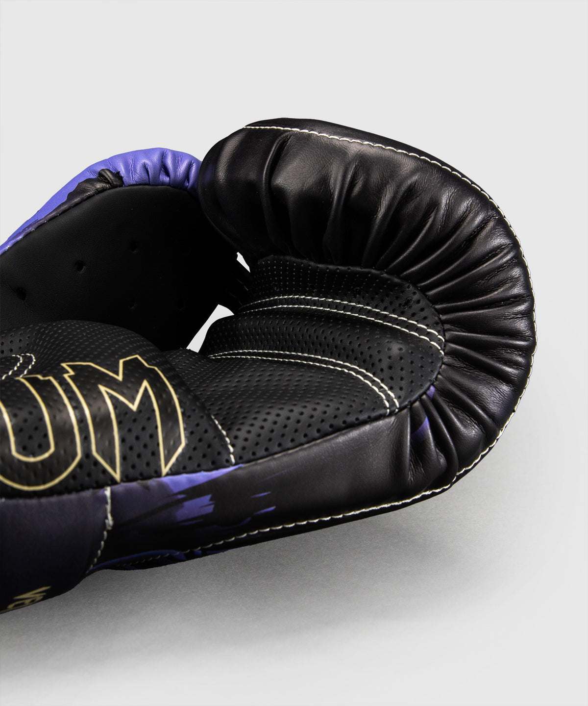Jujutsu Kaisen x Venum Gojo Impact Evo Boxing Gloves - Purple
