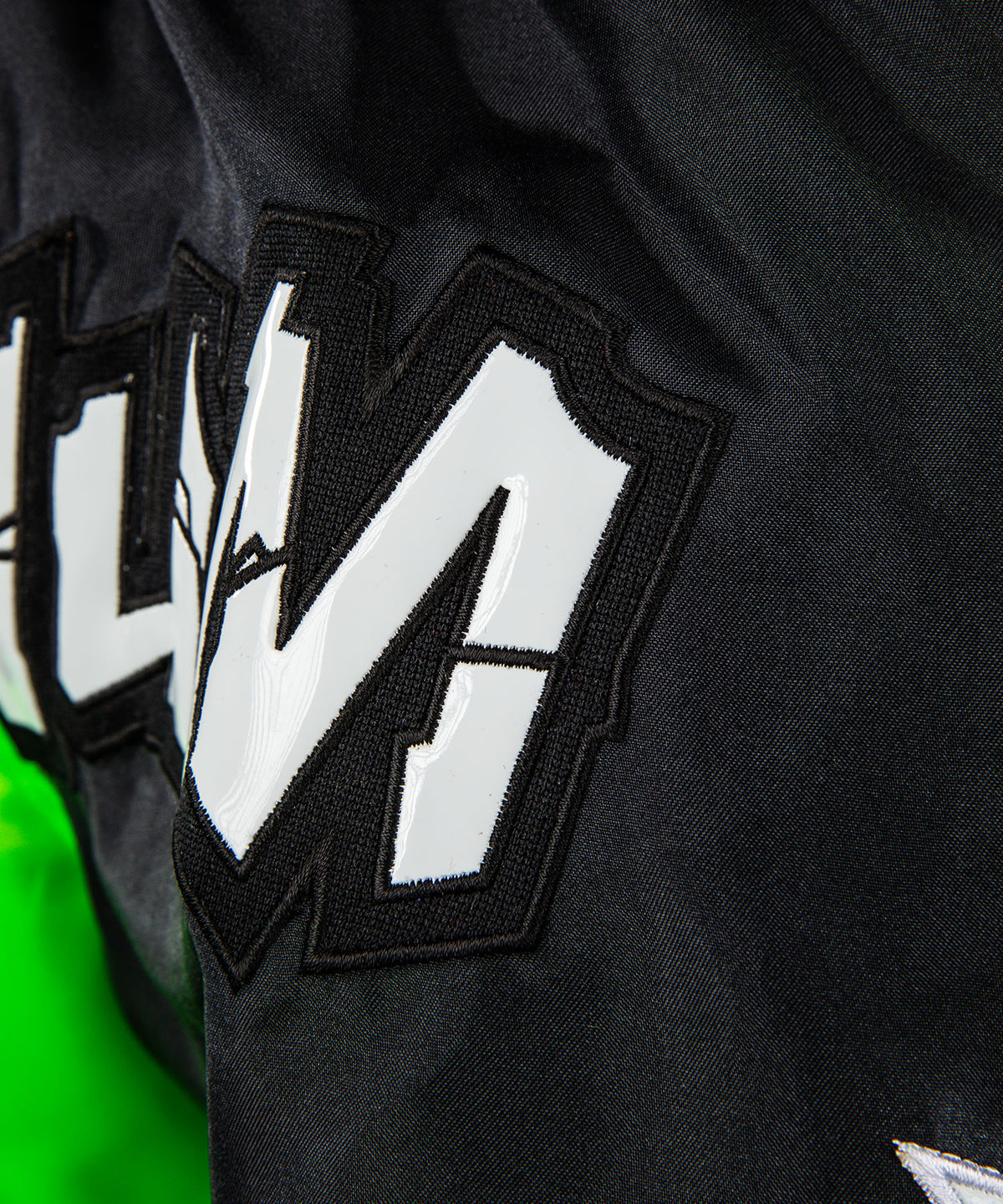 Venum Inferno 2.0 Pantalones Cortos de Muay Thai - Verde/Negro