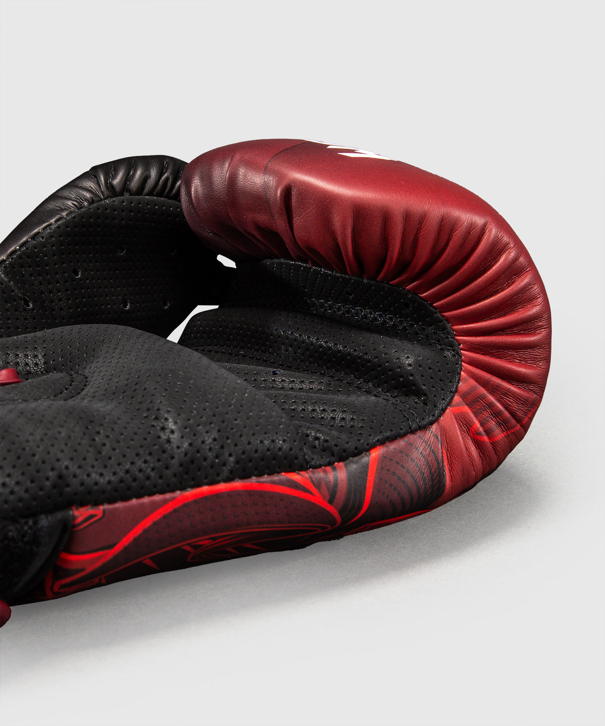 Venum Crimson Viper 2.0 Impact Boxing Gloves - Black/Red