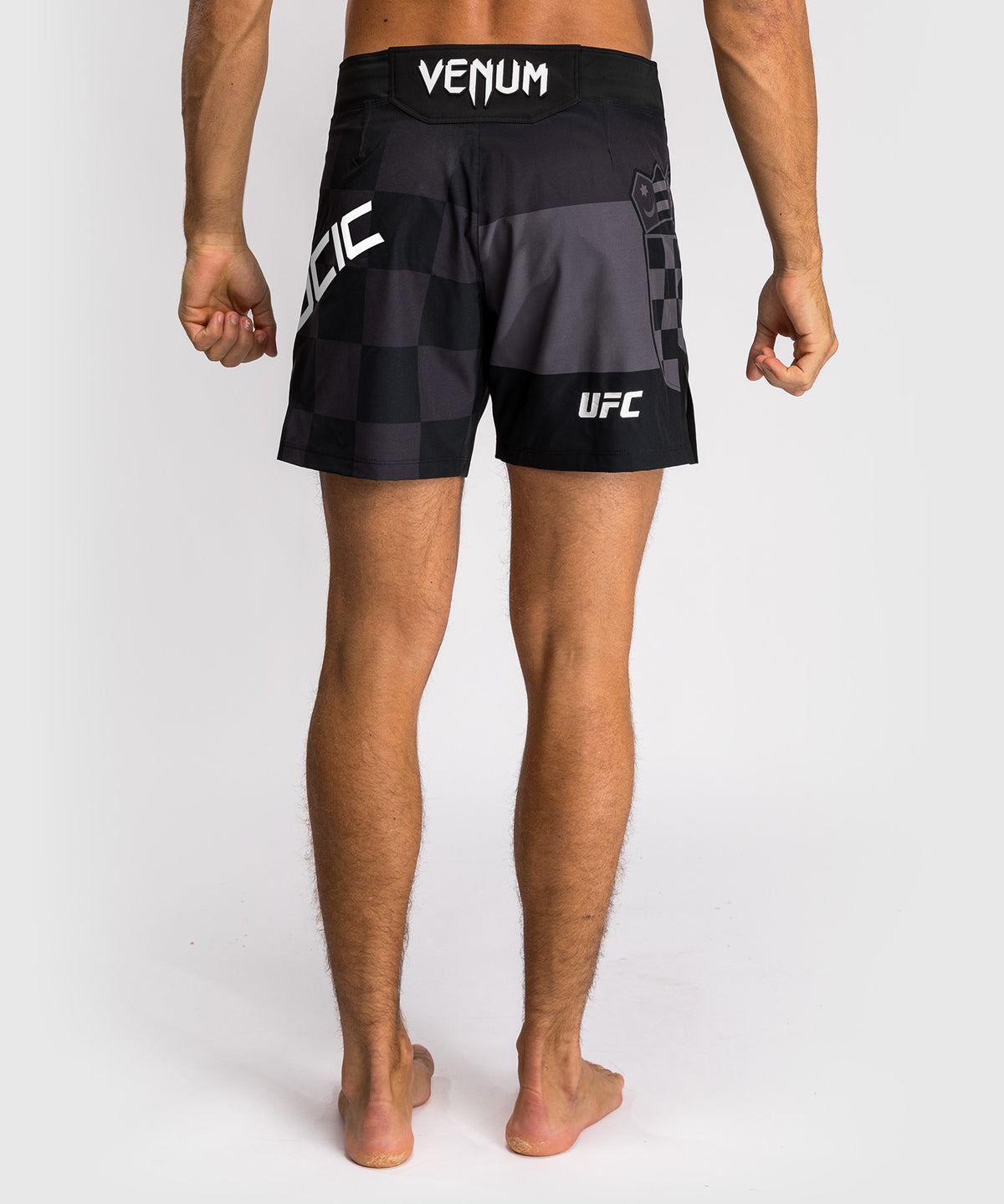 UFC Unrivaled by Venum Stipe Miocic Pantaloni Corti da Combattimento Fit Uomini - Nero