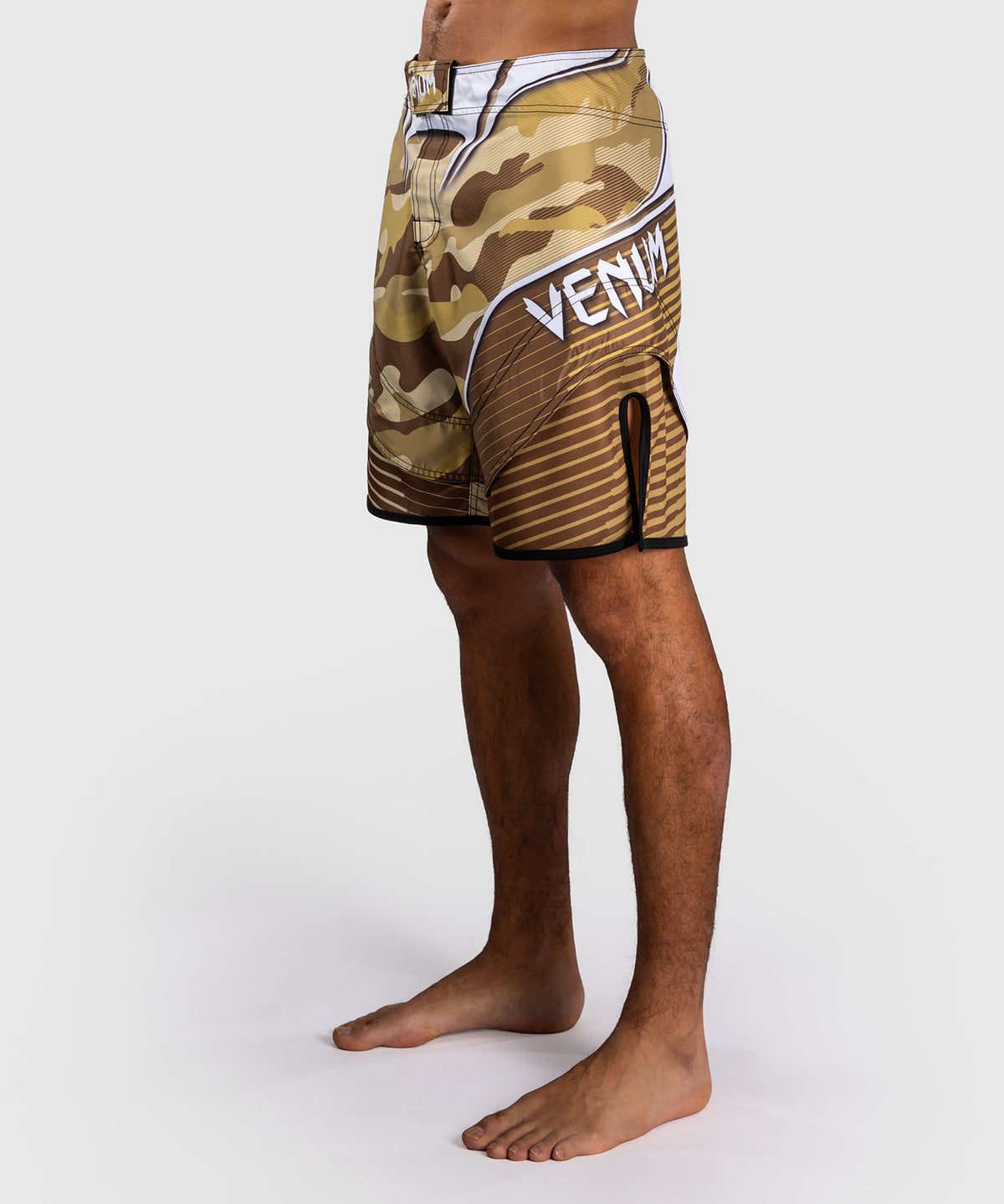Venum Camo Hero Fightshorts - Hellbeige/Braun