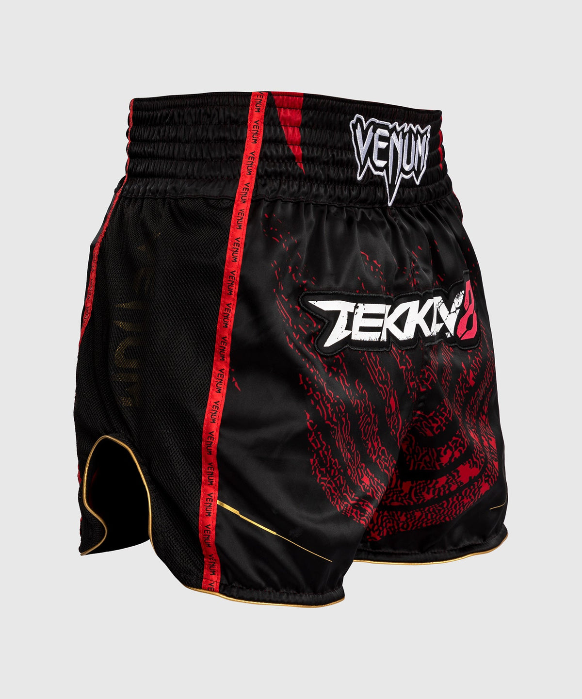 Venum x TEKKEN 8 - Marshall Law Muay Thai Shorts - Negro/Rojo/Dorado