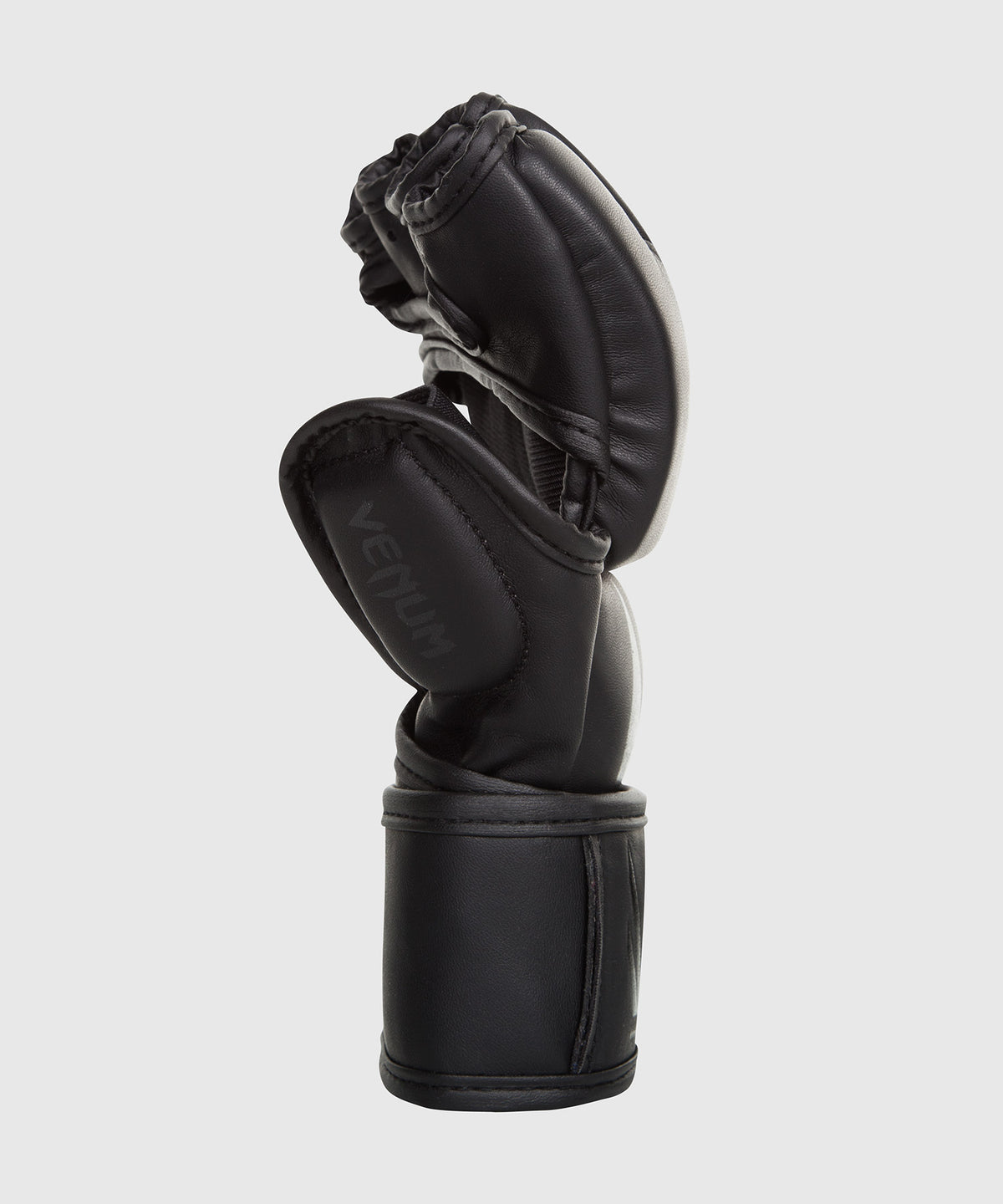 Venum Challenger Guantoni da MMA - Nero/Nero