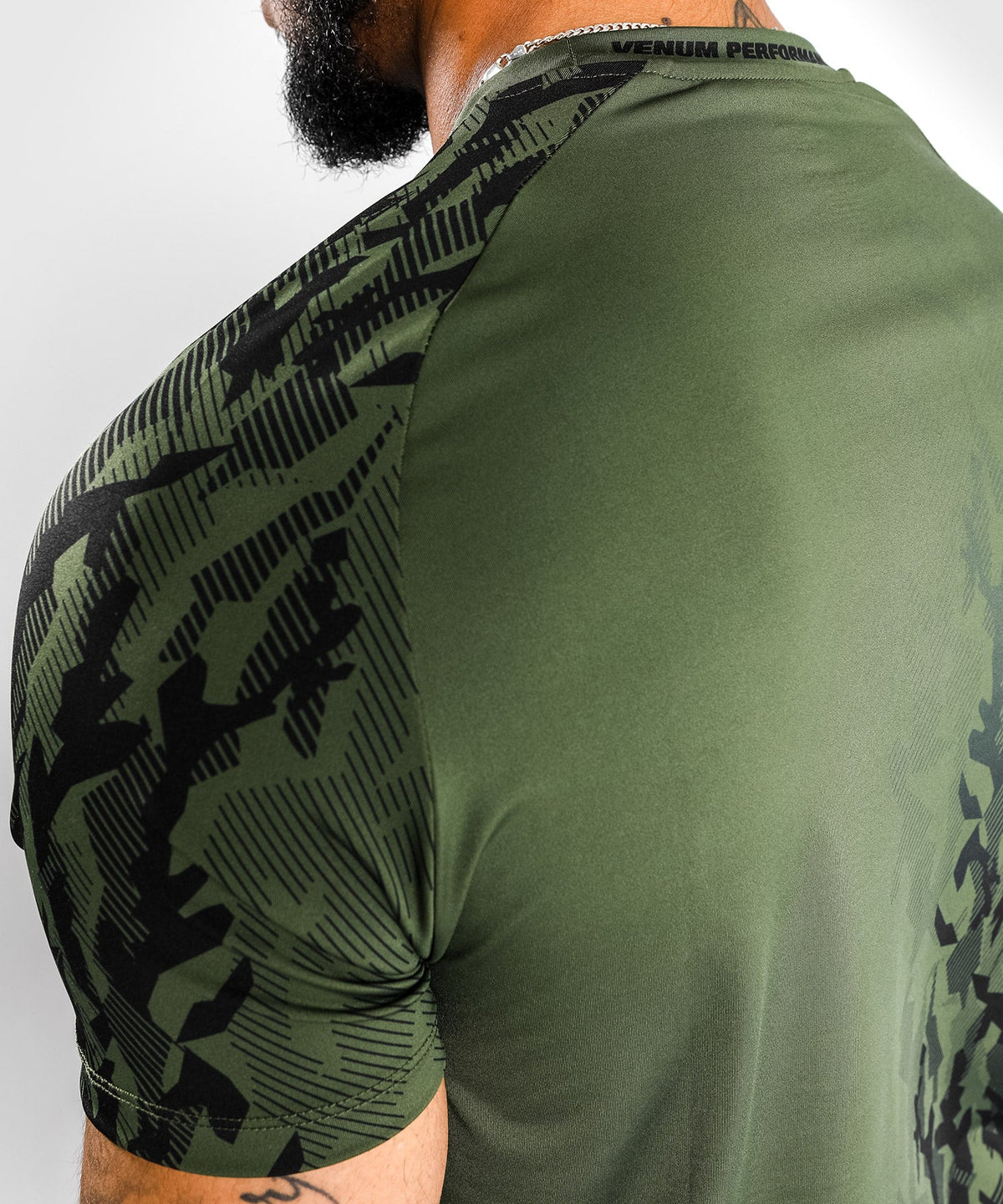 Technisches T-Shirt mit kurzen Ärmeln Mann UFC Venum Authentic Fight Week - Khaki