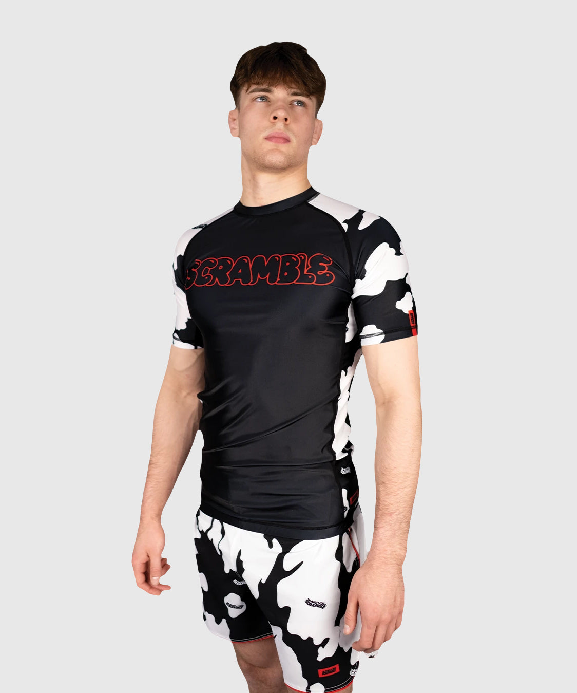 Scramble Wagyu Kurzarm-Rashguard - Schwarz