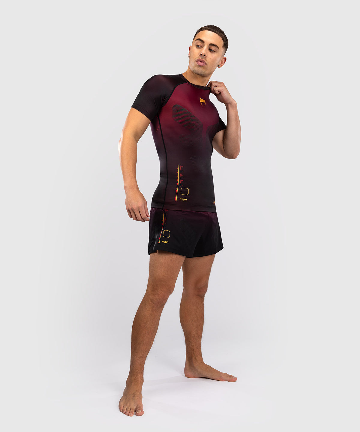 Venum Tactical XT Lycra de manga corta para hombre - Negra/Burdeos/Oro
