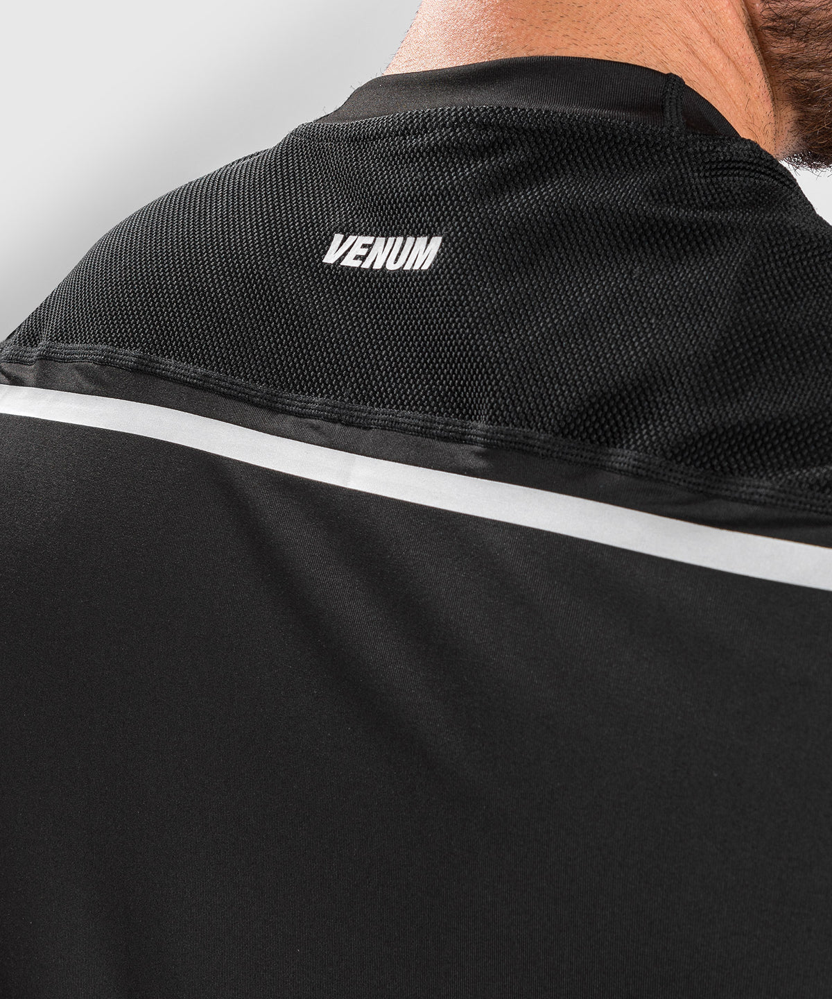 Venum Jaws 2.0 Dry Tech T-Shirt - Schwarz